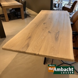 Boomstam eiken eettafel / Poot no. 966