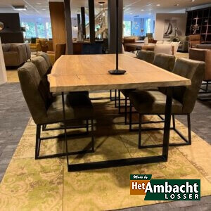 Boomstam eiken eettafel Poot platstrip 10 x 1 zwart
