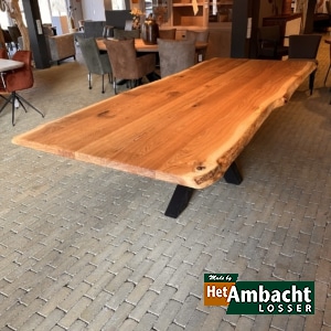 Boomstam eiken eettafel / Spinpoot 10X10