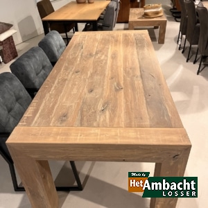 Bruut eiken eettafel 220cm