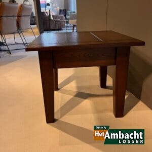 Chamonix eiken hoektafel