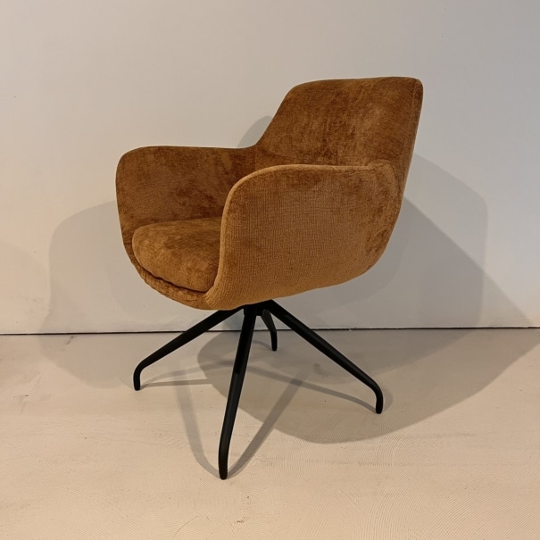 No. 404 Eetkamerstoel – Modern, Comfortabel & Snel Leverbaar