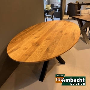 Ellips eiken eettafel / Poot no.923