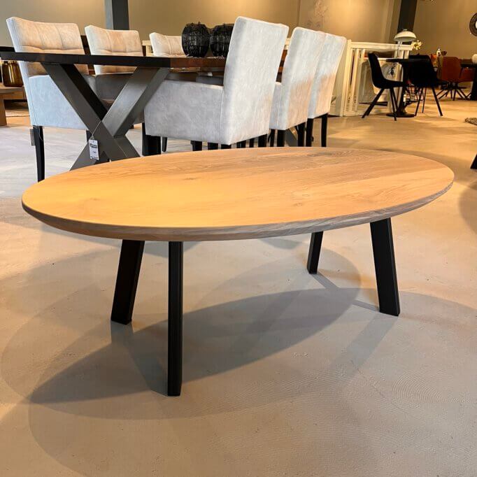 Ellips eiken salontafel / Poot no.945