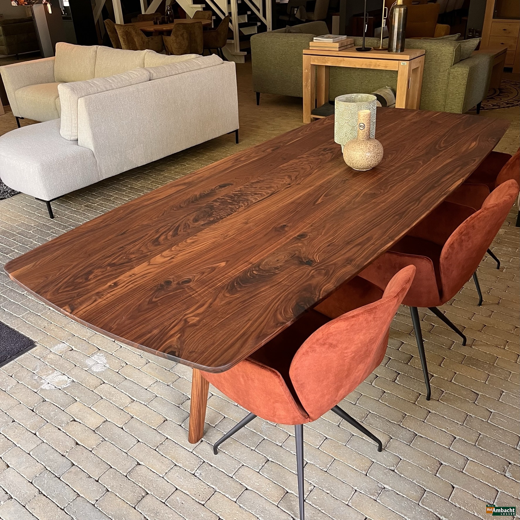 Kopenhagen noten eettafel Zweeds ovaal