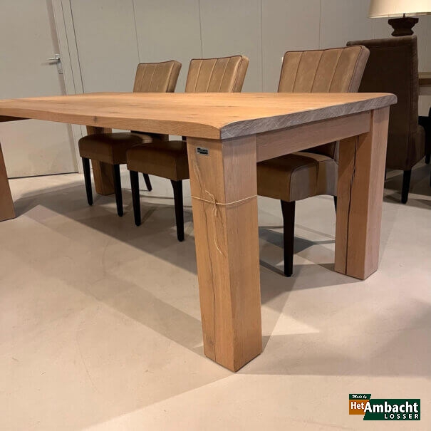 Massief eettafel eiken rustiek