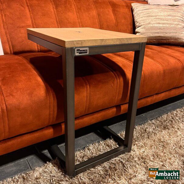 MetalWood banktafel