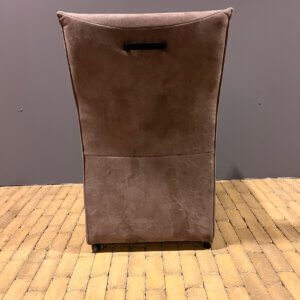 No.275 eetkamerfauteuil