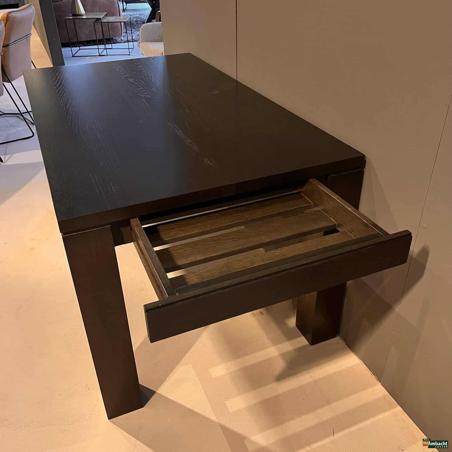 OPRUIMING Bordeaux eiken eettafel 160cm + 50cm verlengblad
