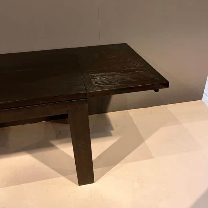 OPRUIMING Bordeaux eettafel eiken