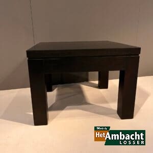 OPRUIMING Bordeaux eiken hoektafel