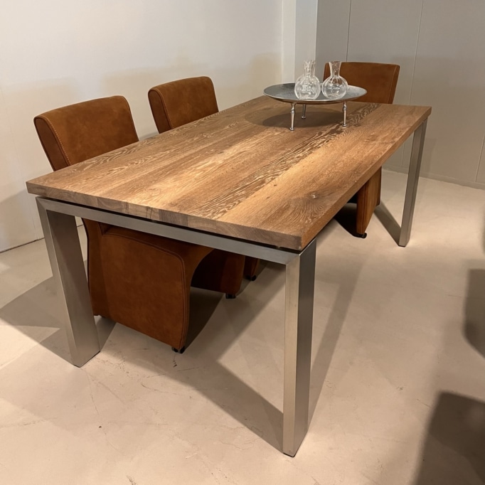 RVS 12x4 / eiken eettafel