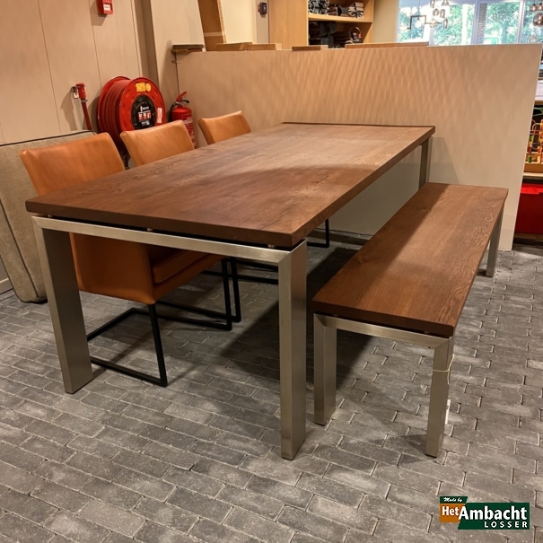 RVS 12x4 / eiken eettafel
