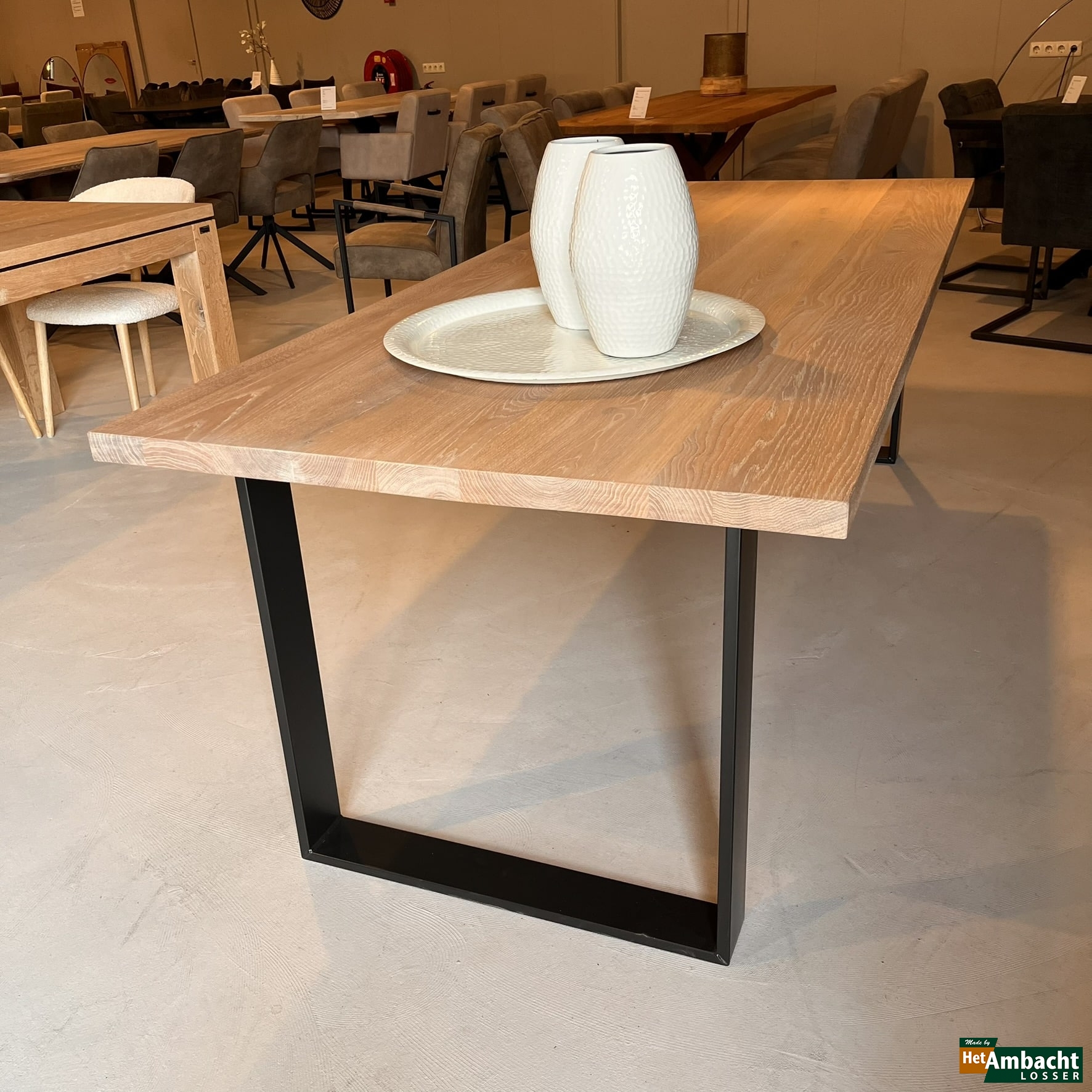 Rechthoekige eiken eettafel – Poot 921