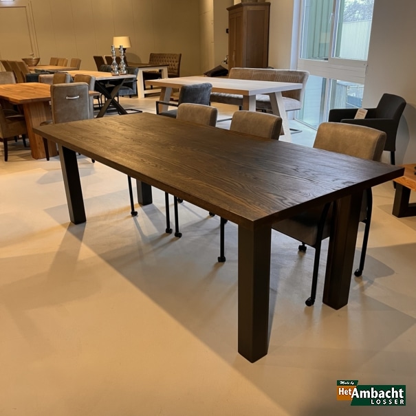 VERKOCHT eettafel eiken Frans antiek