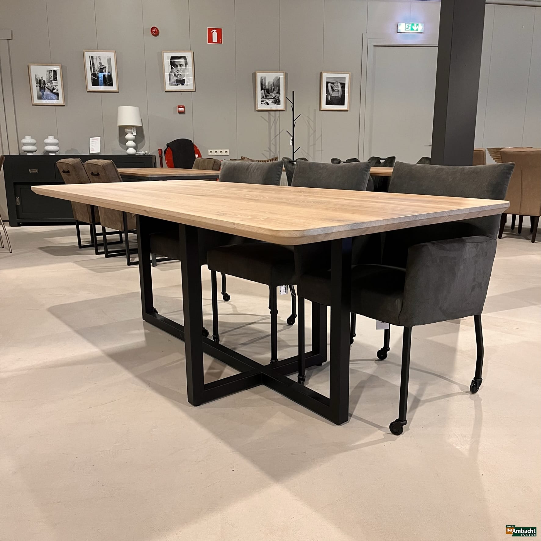 Rechthoekige eiken eettafel – Kruispoot
