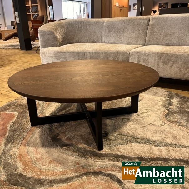 Ronde eiken salontafel met kruispoot