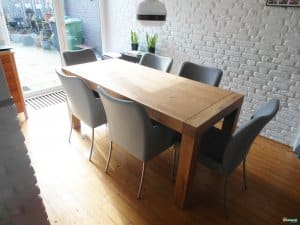 UITSCHUIF-INLEG EETTAFEL