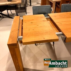 Uitschuif-inleg eettafel eiken
